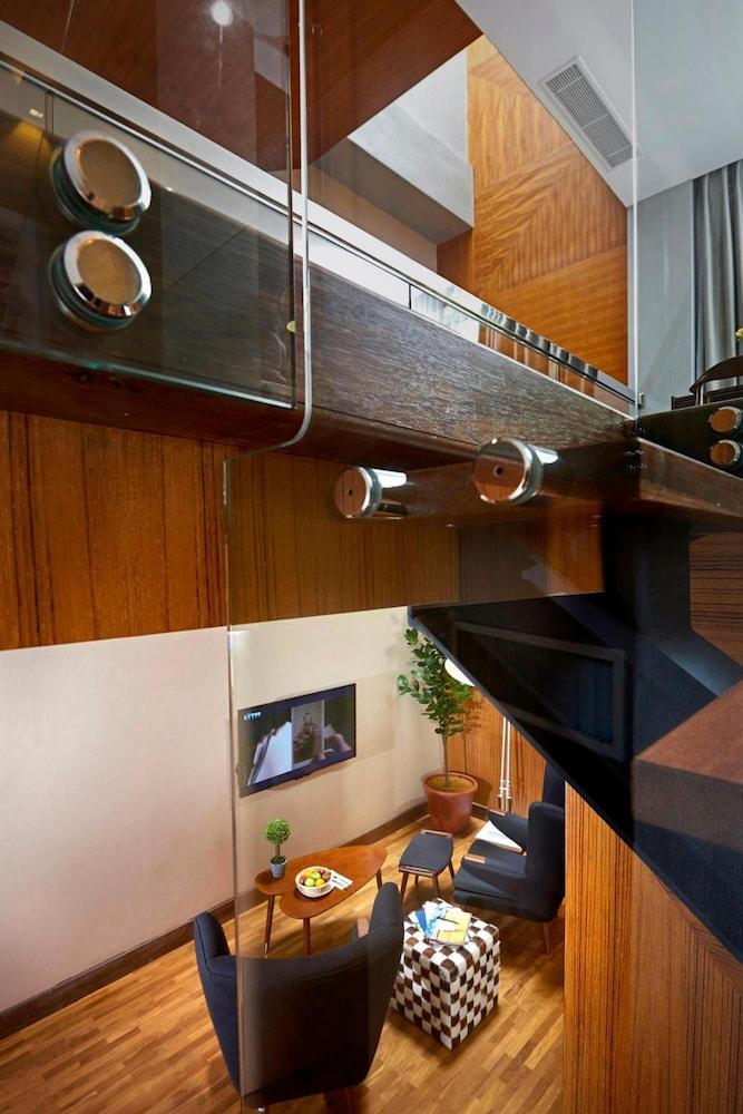 คิงวูด บูทิก โฮเต็ล Hotel มีรี ภายนอก รูปภาพ
