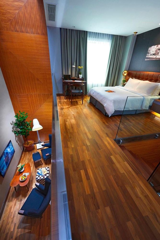 คิงวูด บูทิก โฮเต็ล Hotel มีรี ภายนอก รูปภาพ