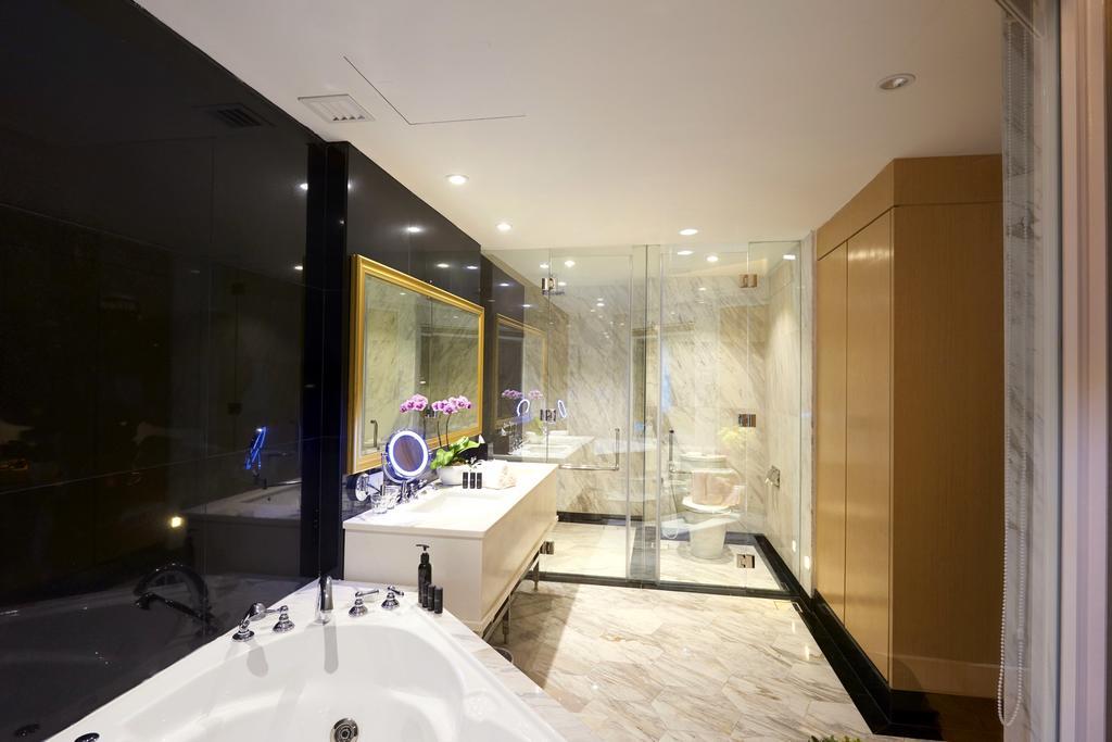 คิงวูด บูทิก โฮเต็ล Hotel มีรี ภายนอก รูปภาพ